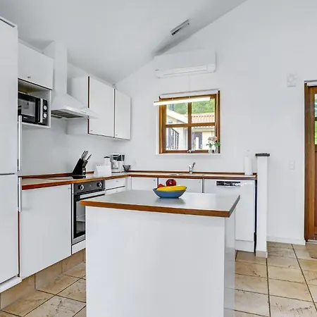 度假居 Stunning In With Kitchen